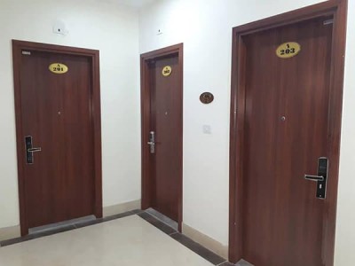 Đặc trưng của khoá khách sạn là gì? Những mẫu khoá nào phù hợp?
