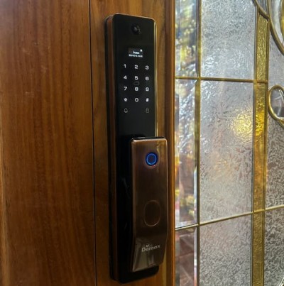 Khoá cửa vân tay – Dòng khoá thông minh phổ biến nhất hiện tại