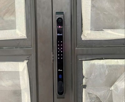 Những trường hợp nào nên chọn Khoá Face-ID cửa nhôm?