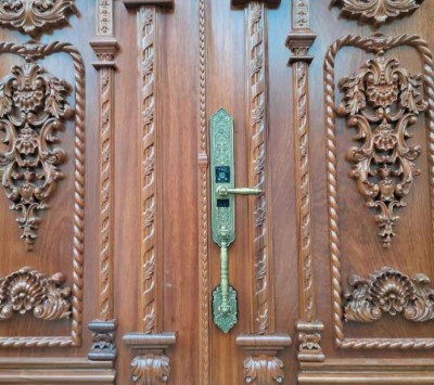 Các loại khóa cửa thông minh cần thiết cho một căn nhà cơ bản