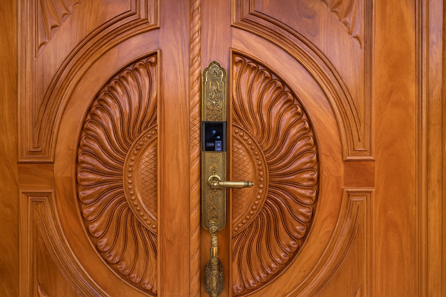 Khoá biệt thự tân cổ điển