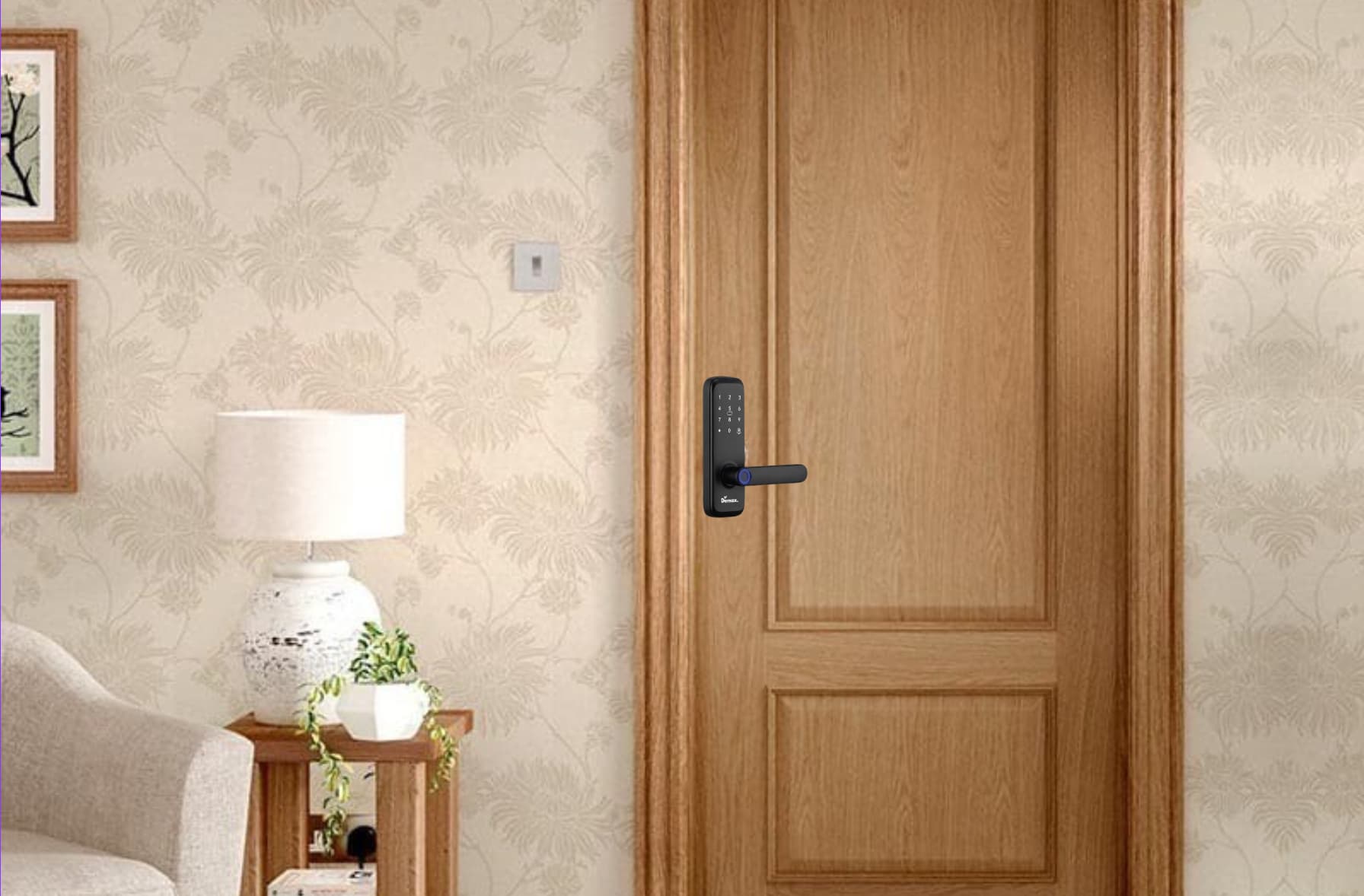 Khoá cửa phòng thông minh