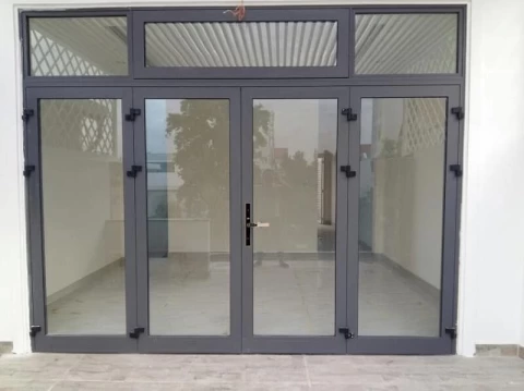 Khóa Vân Tay Cửa Nhôm Nên Dùng Trong Những Trường Hợp Nào Trong Căn Nhà?