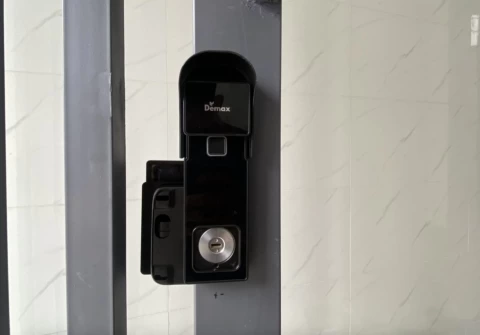 Lý giải vì sao khóa cổng chống nước luôn là mẫu khóa bán chạy nhất