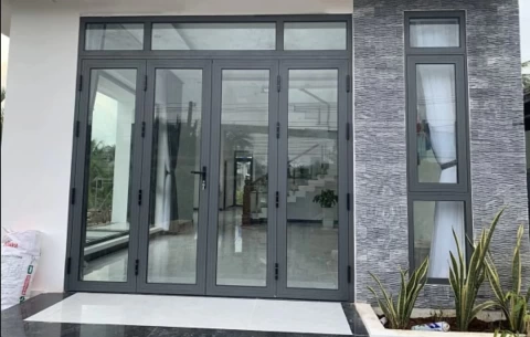 Cửa nhôm Xingfa là gì? Nên dùng loại khóa cửa Xingfa nào phù hợp sử dụng lâu dài?